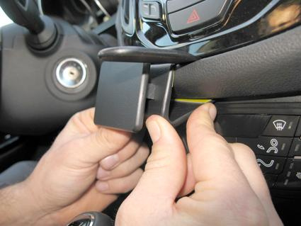 Ford B-Max 13-15, Centrerad