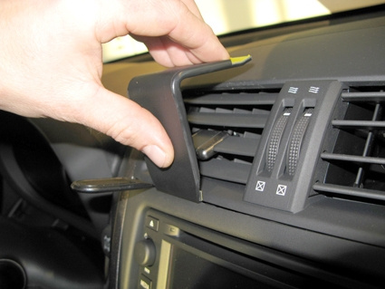 Brodit ProClip, Toyota RAV 4 11-12