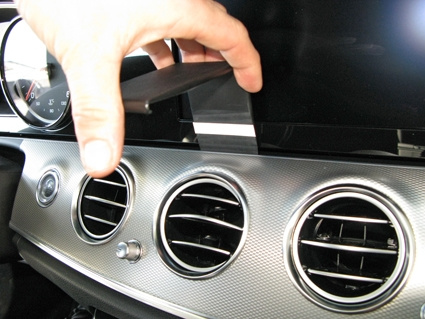 Brodit ProClip, Mercedes Benz E-Class, Sedan/Stationwagon 17