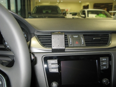 Brodit ProClip, Skoda Rapid 18-19
