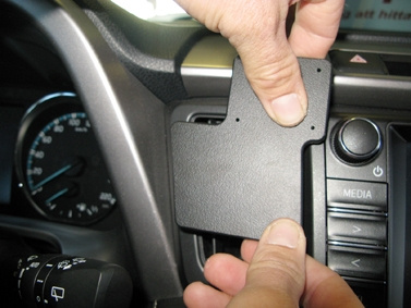 Brodit ProClip, Toyota RAV 4 13-18