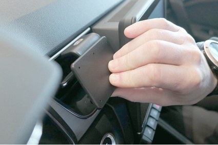 Brodit ProClip, Mitsubishi/Renault