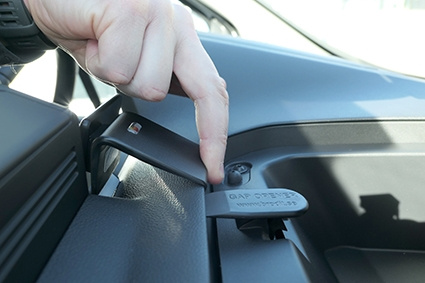 Brodit ProClip, Nissan/Renault