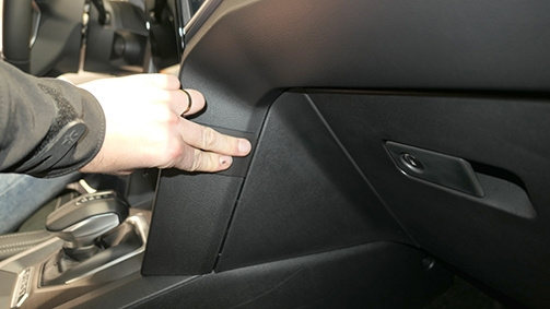 Brodit ProClip, Volkswagen Amarok 24-