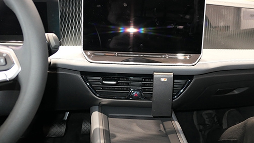 Brodit ProClip, Volkswagen Passat 24-26