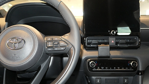 Brodit ProClip, Toyota Yaris 24-26