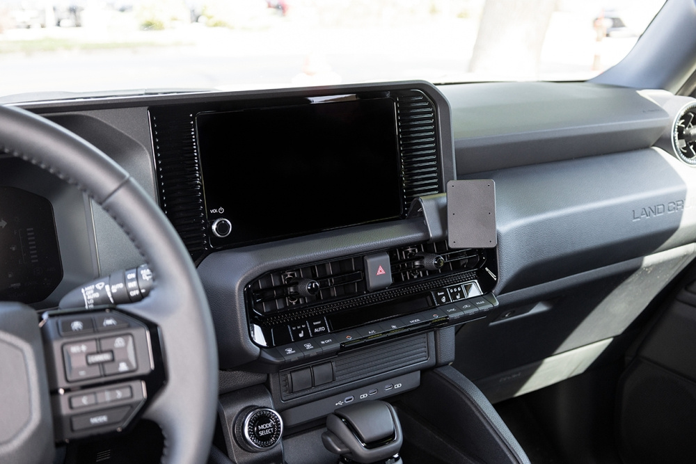 Brodit ProClip, Toyota LandCruiser 250 24-26