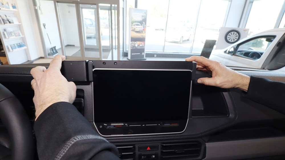 Brodit ProClip, Volkswagen Crafter 25-26