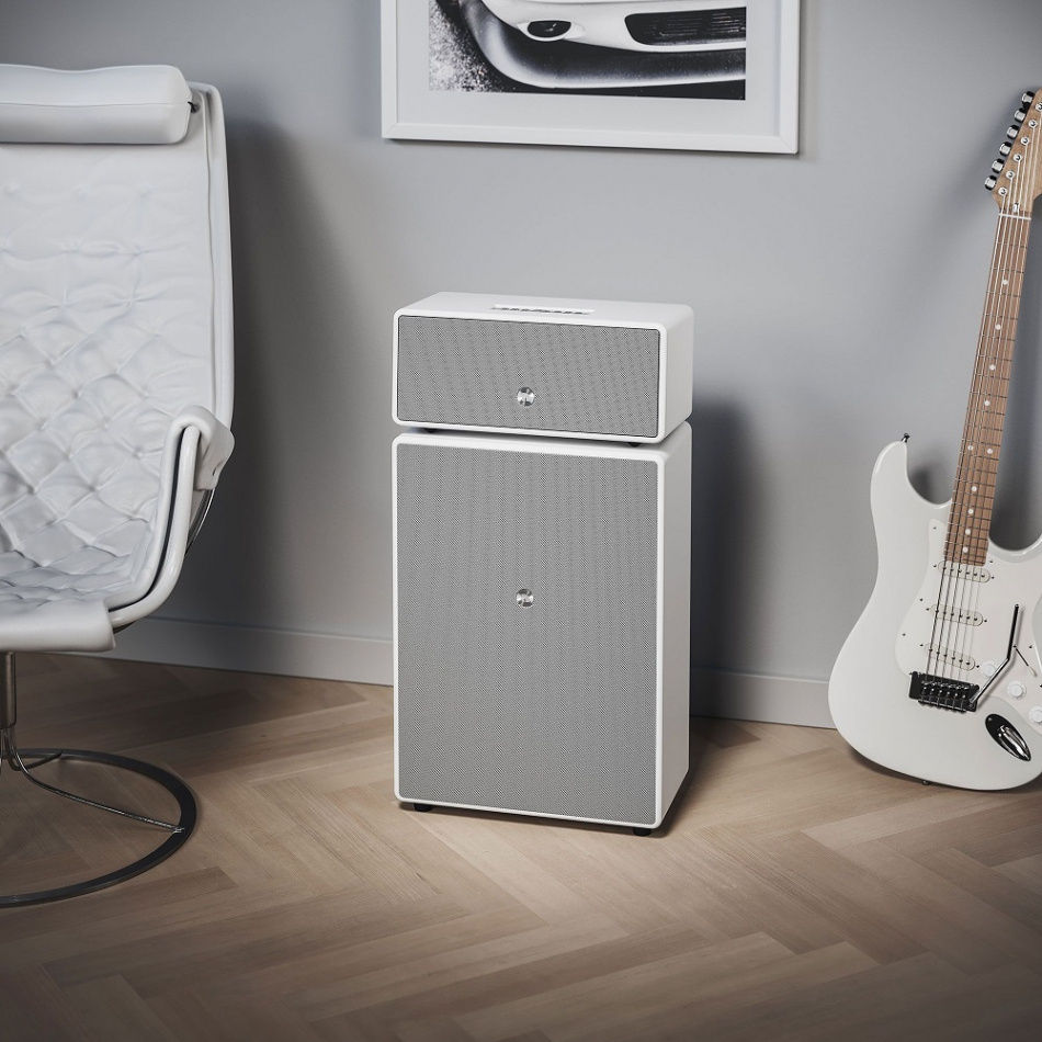 Audio Pro Drumfire II wifi-kaiutin Google Cast & AirPlay 2:lla, valkoinen