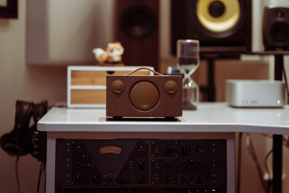 Audio Pro Addon T3+ Bluetooth-kaiutin, Stone