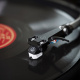 Audio Technica AT-VM95SP/H 78 rpm -äänirasia rasiakelkalla Audio Technica AT-VM95SP/H 78 rpm -äänirasia rasiakelkalla