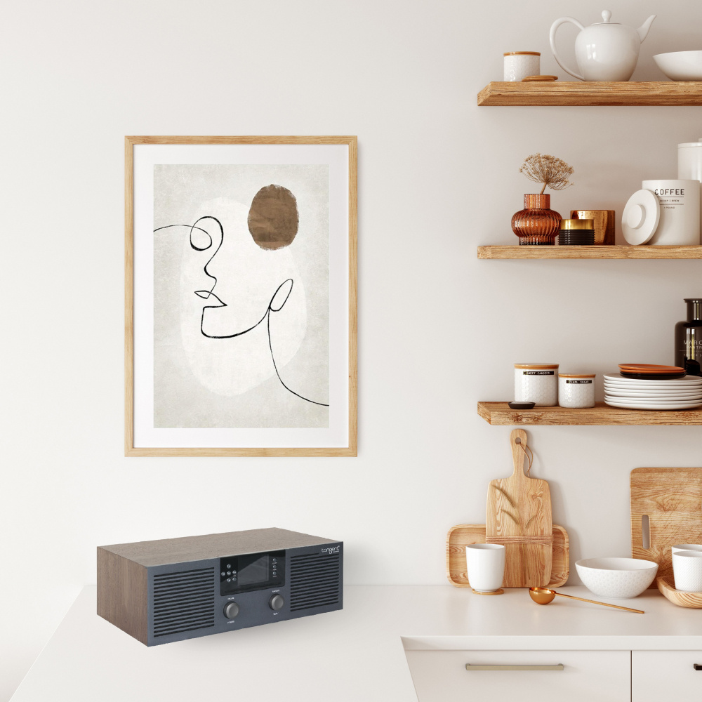 Tangent Radio Fem allt-i-ett-system med Bluetooth, DAB+ & mer, valnöt