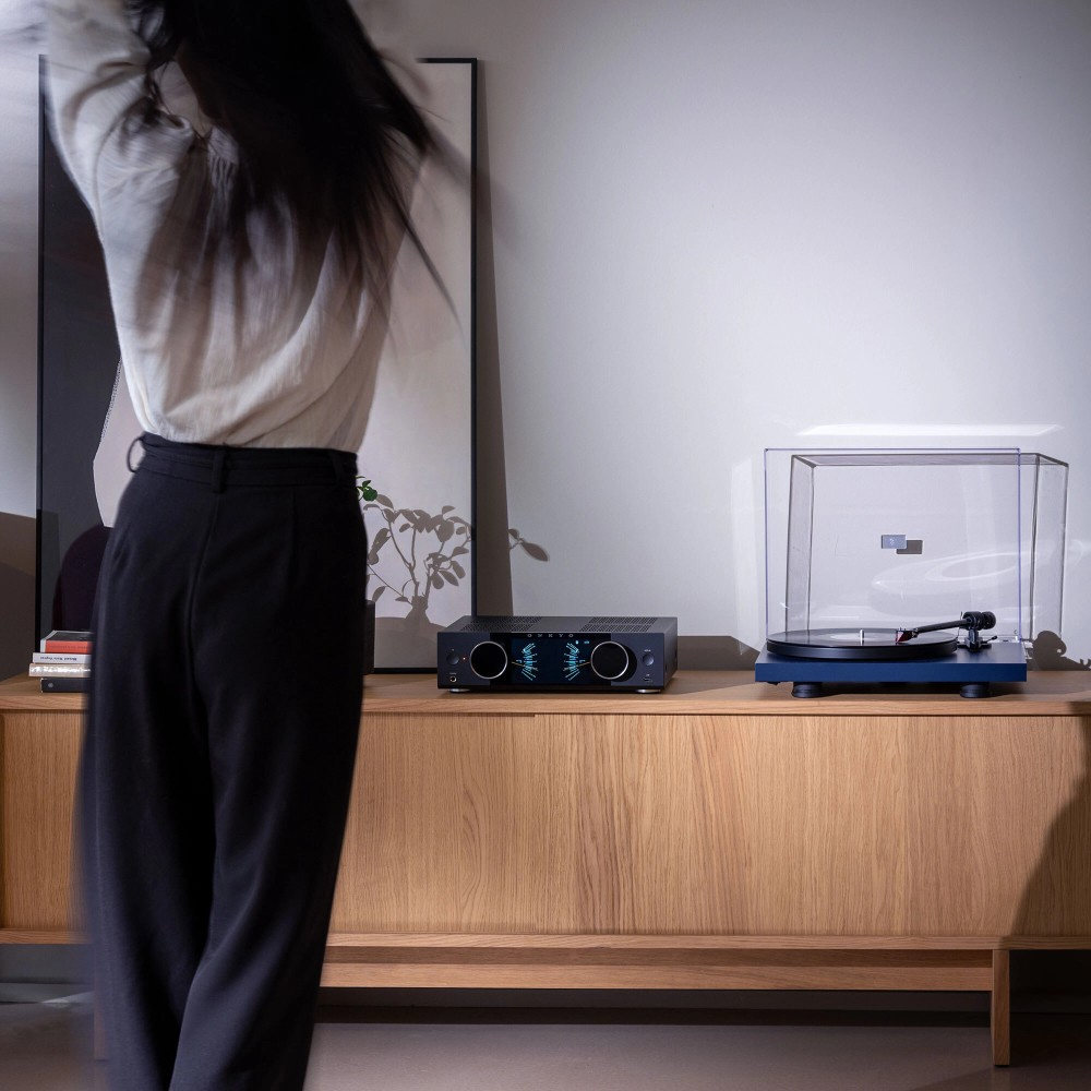 Onkyo Muse Y-40 suoratoistovahvistin, musta
