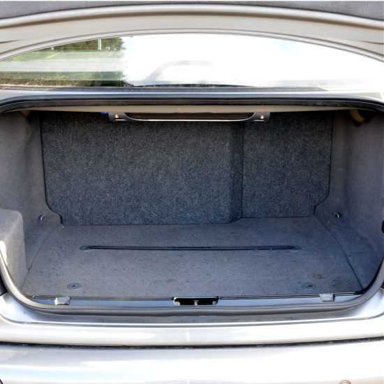 Tom baslåda BMW 5-serie E39 Sedan 94-04