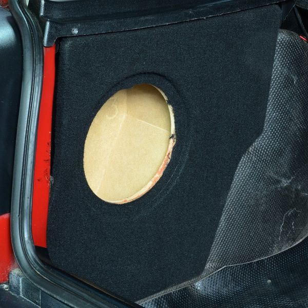 Tom baslåda VW Golf III  1991-1999 - 8''