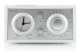 Tivoli Audio Model Three BT USB bordsradio med Bluetooth, vit/silver Tivoli Audio Model Three BT USB bordsradio med Bluetooth, vit/silver
