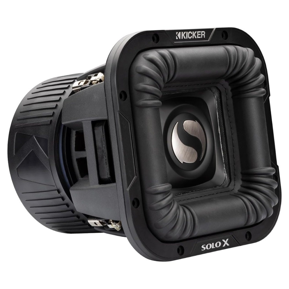 Kicker SoloX L7X82, 8 tuuman bassoelementti, 2x2 ohmia