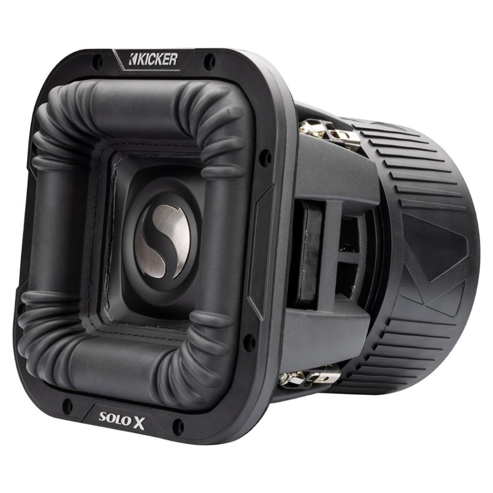 Kicker SoloX L7X82, 8 tuuman bassoelementti, 2x2 ohmia