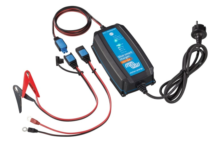 Victron Blue Smart IP65 -laturi 15A, 12 Volt