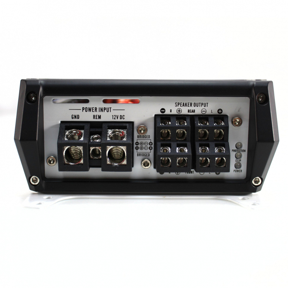 B2 Audio RIOT 1800.4 RGB, nelikanavainen vahvistin RGB-valaistuksella