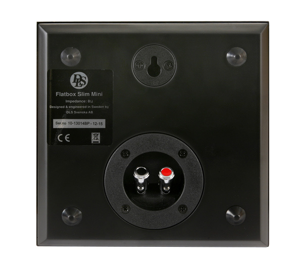 DLS Flatbox Slim Mini, Musta pianolakki, kappale