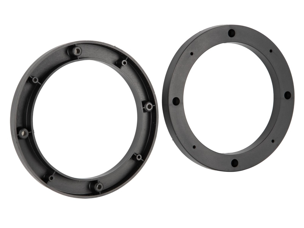 Kaiutinadapteri Ø130mm, 13mm korkeus