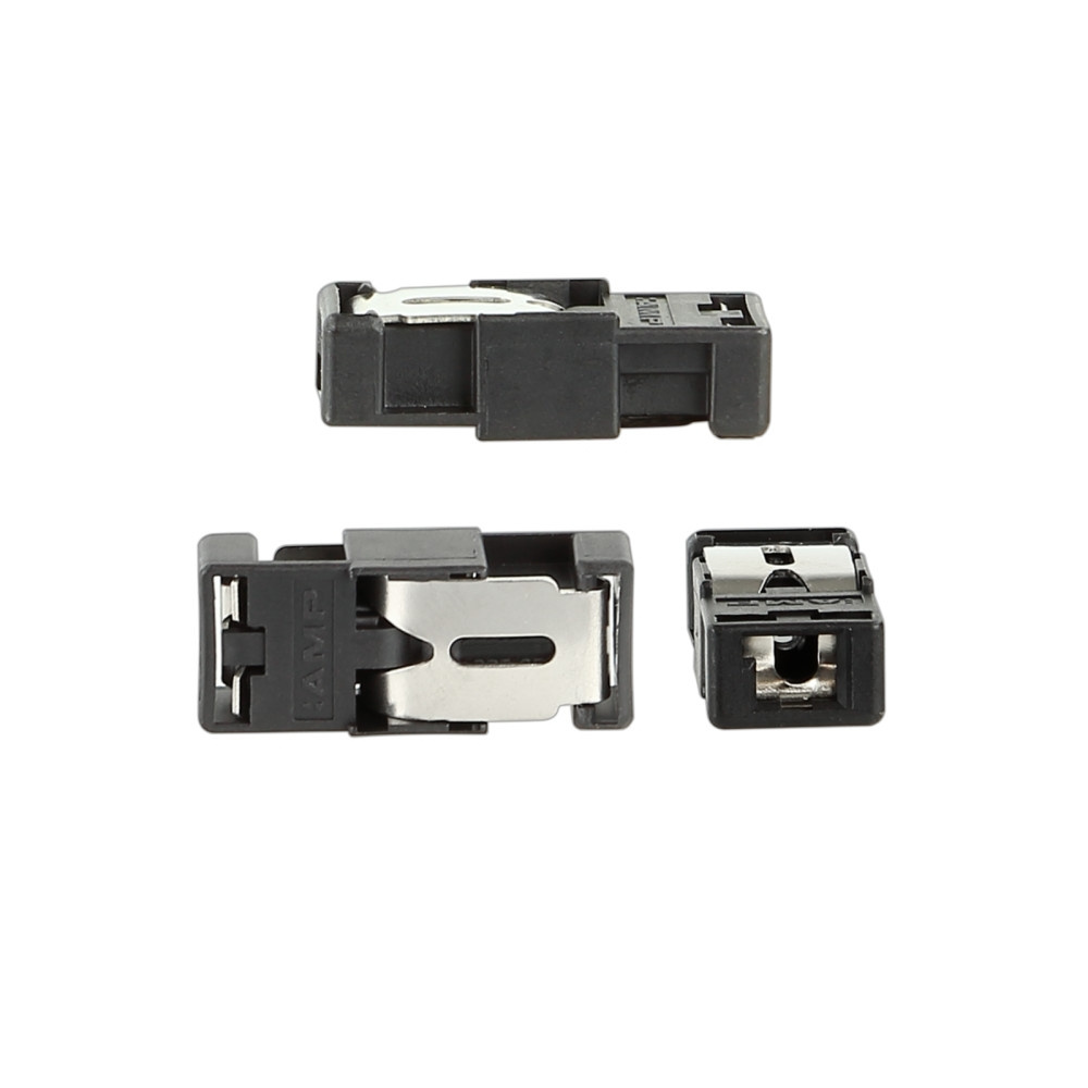 Kuituoptinen liitin D2B-renkaassa