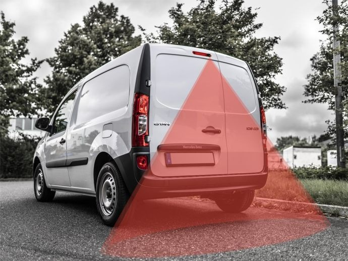 Bromsljus med inbyggd backkamera till MB Citan / Renault Kangoo