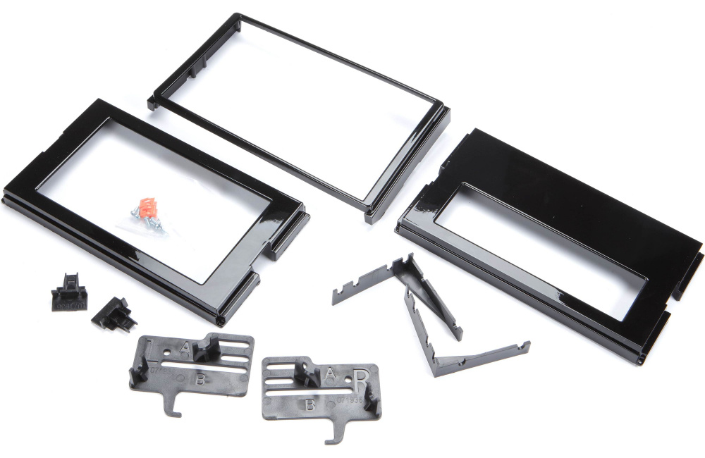 Monteringsram 2-DIN till Toyota Corolla 2018>