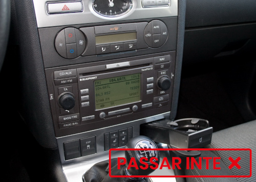 Monteringsram dubbel-DIN Ford Mondeo MK3, vinklad