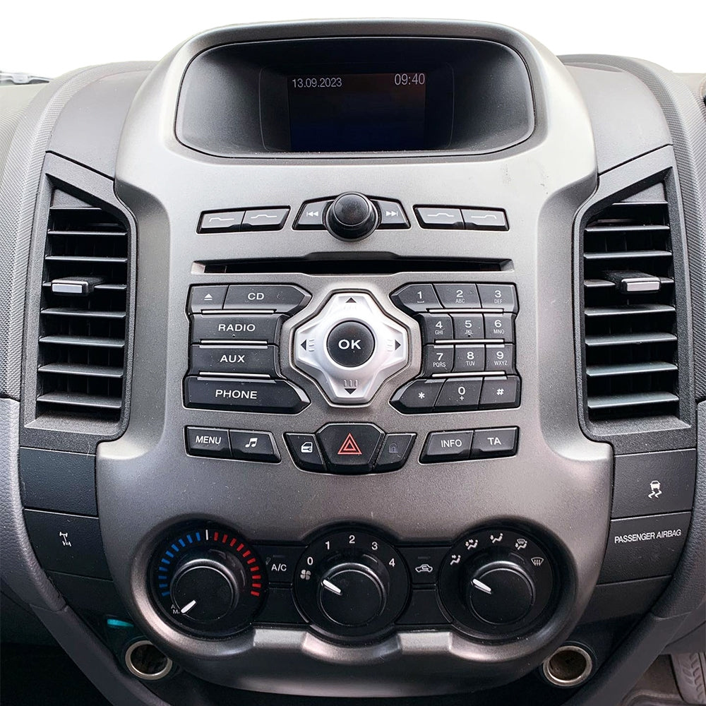 Auto-Connect asennussarja 9 tuuman autosoittimelle, Ford Ranger 2012-2016, hopea