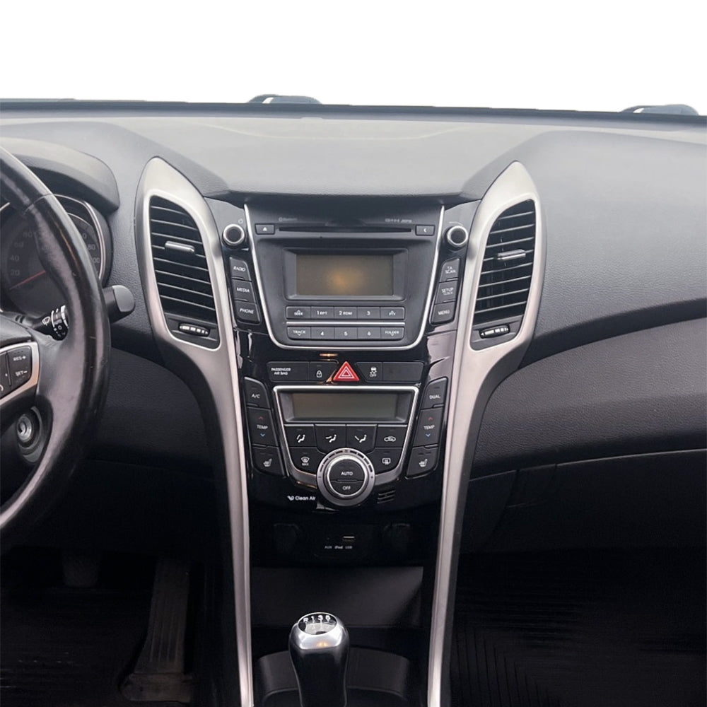 Auto-Connect asennussarja 9 tuuman autosoittimelle, Hyundai i30 2012-2017 ja Elantra 2011-2016