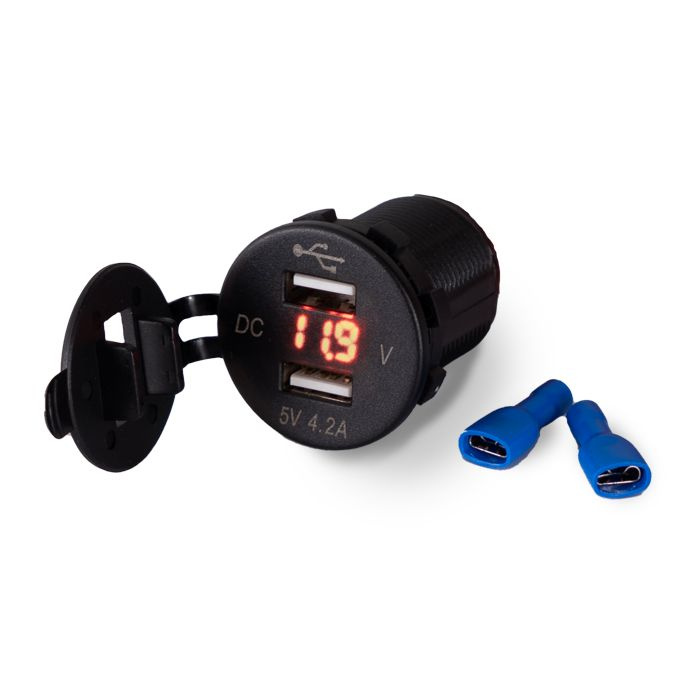 USB-laturi jännitemittarilla