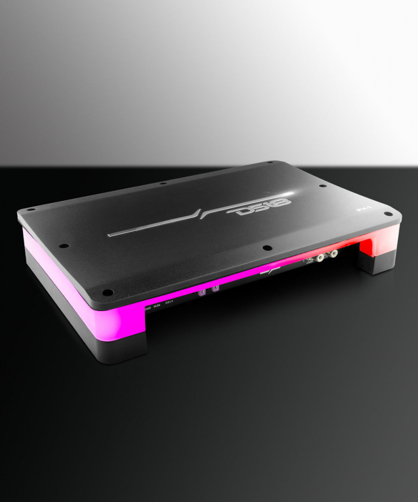 DS18 FX1, monoblock LED:llä ja useilla asennusmahdollisuuksilla