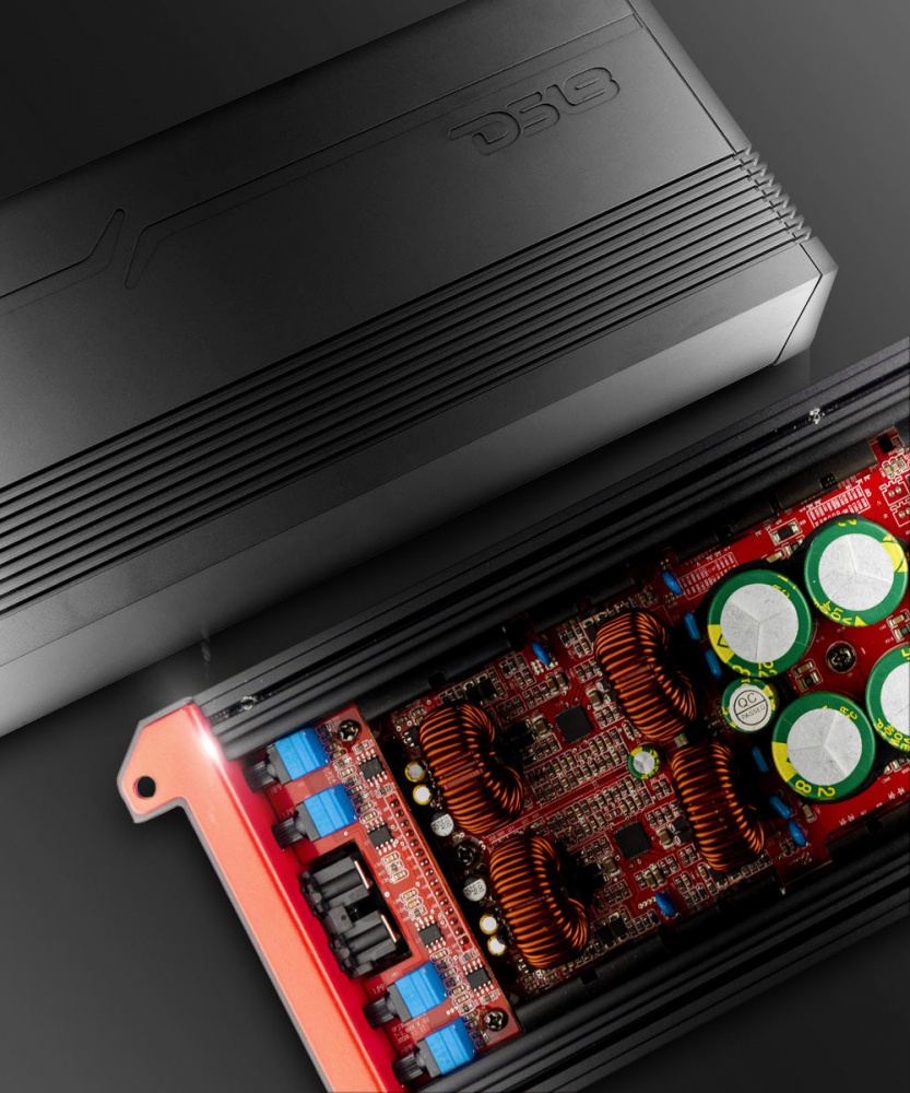 DS18 G8400.4D, voimakas nelikanavainen pääteaste