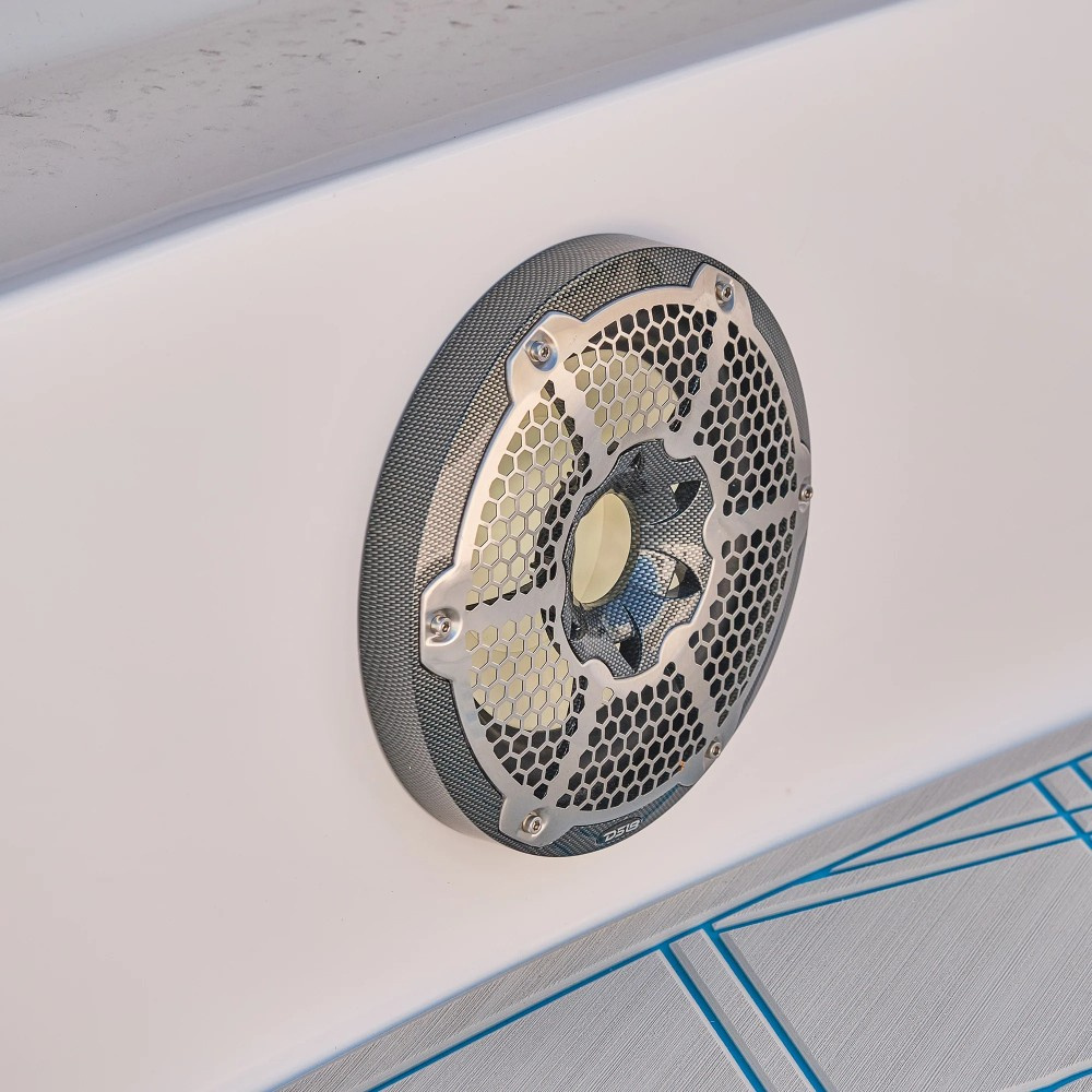 DS18 NXL-10SUB/WH, valkoinen 10 tuuman meribasso LED-valolla, pari