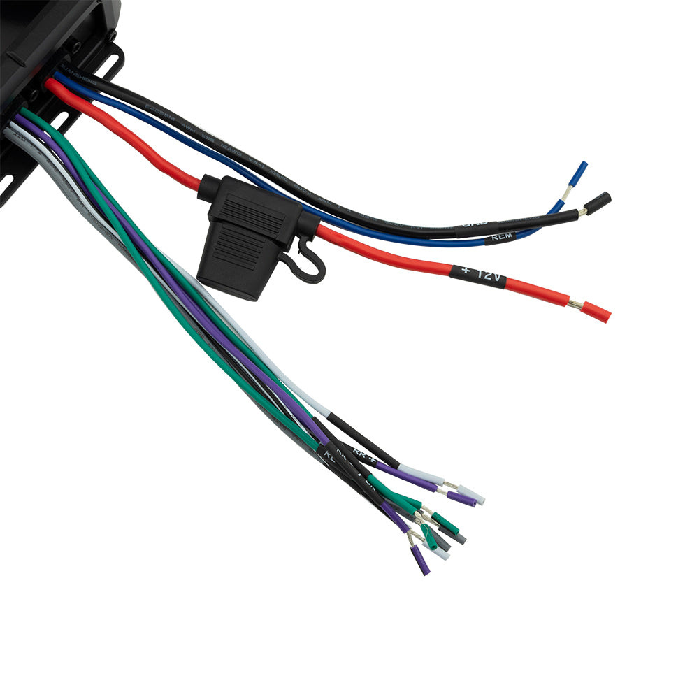 DS18 NXL-N4, kompakti nelikanavainen merivahvistin