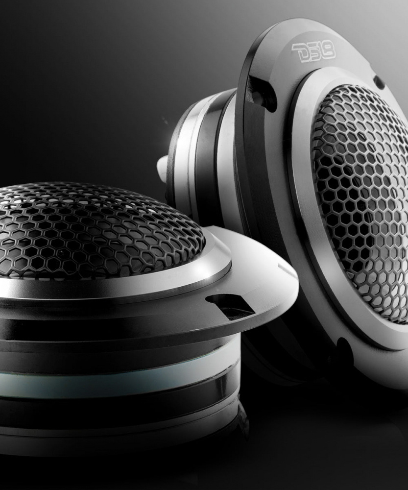 DS18 PRO-TWN5, kovaääninen hybridikuskia/torvikuuloke