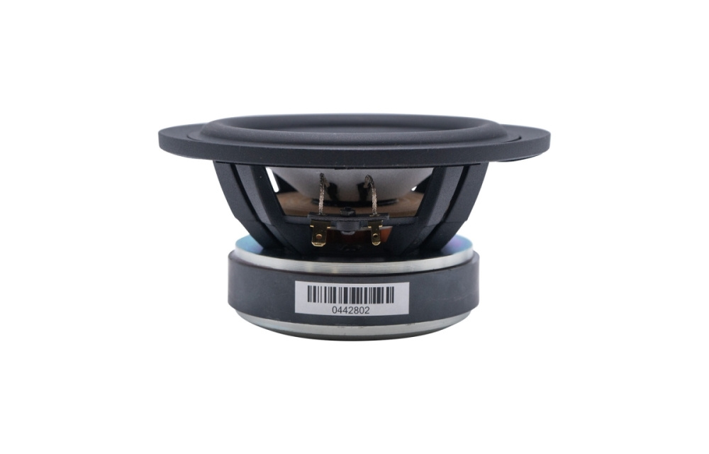 SB Acoustics SB15CRC30-4, basso/keskiääni