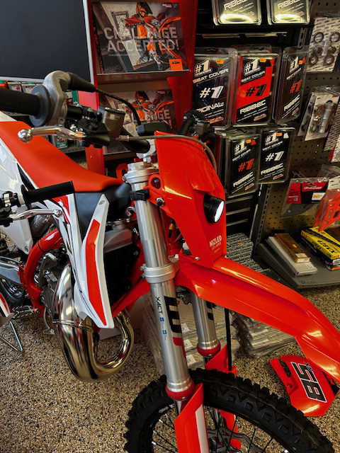 Singelkåpa 40w med batteri till KTM 85cc, NIZLED R40DRL kallvit