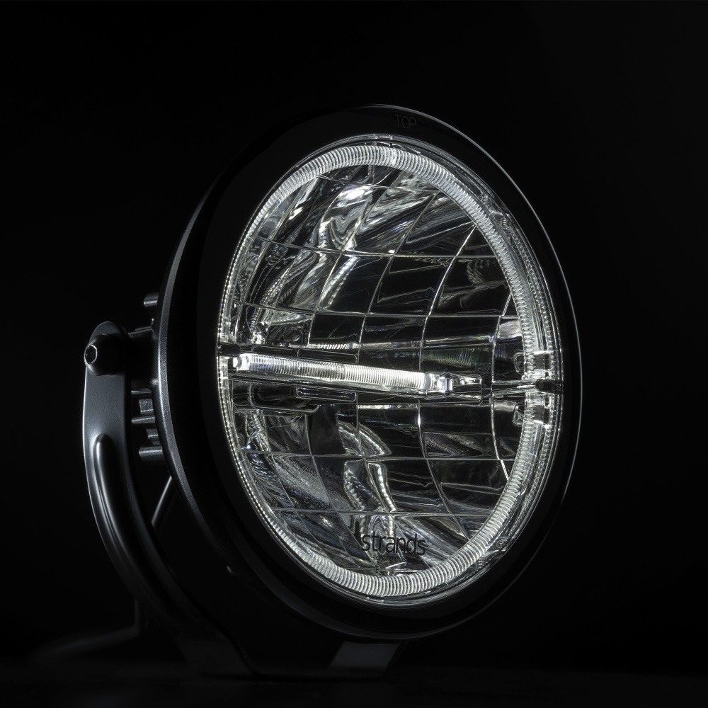 Strands-lähettiläs Extra-valo 9