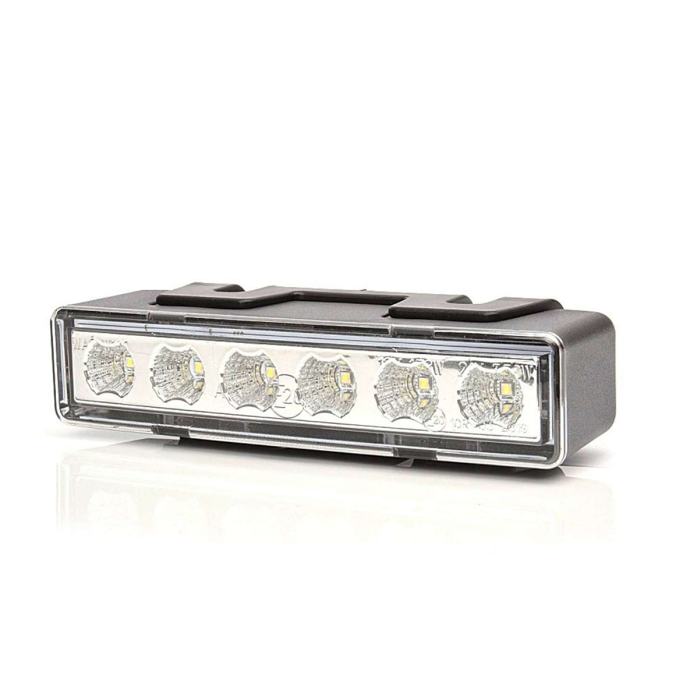 Strands Blixtljus 12/24V LED E-Merkki.,7,3W. IP68. EMC.