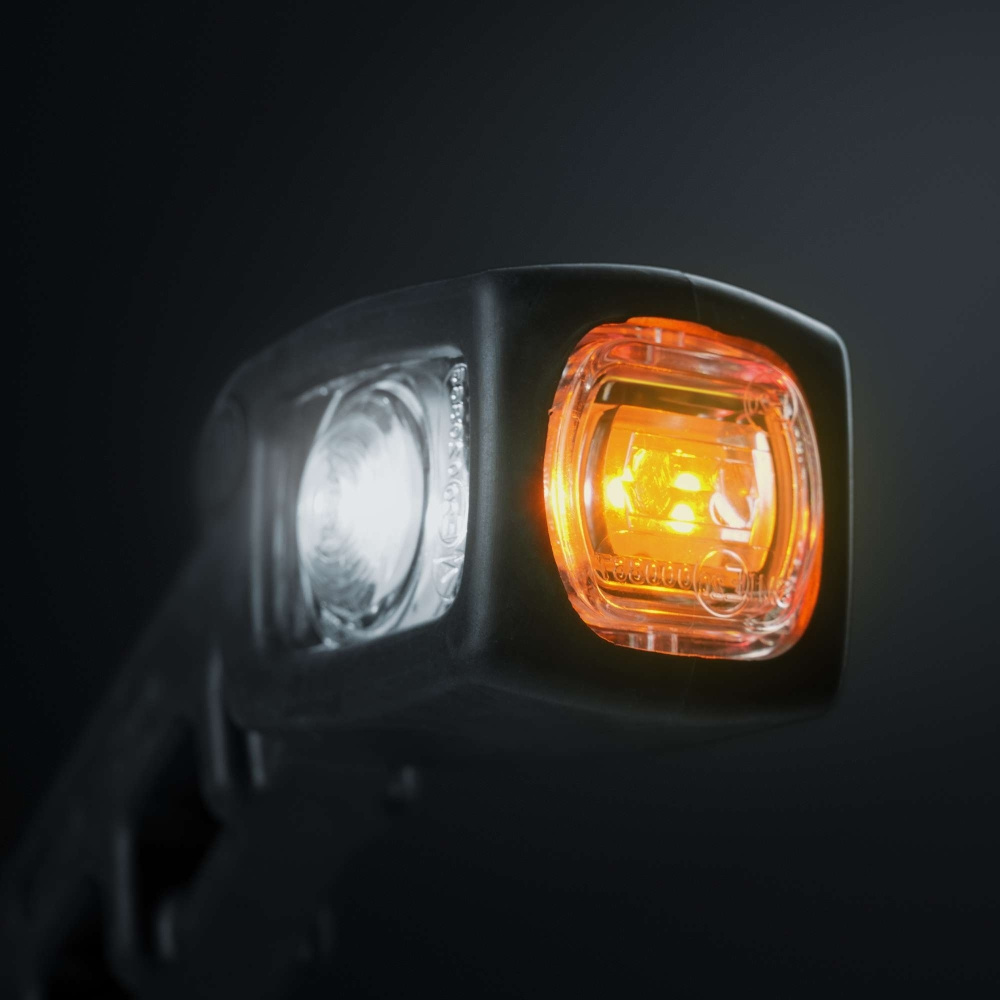 Strands Kumi-ikäri Vasen Pitkä Sivunäytinvalo