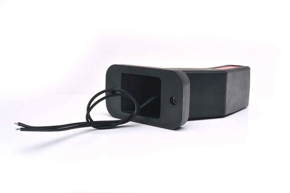 Strands Gummiarm Vasen Vasemmalta,12-24V Dc, IP66/68, E-hyväksytty