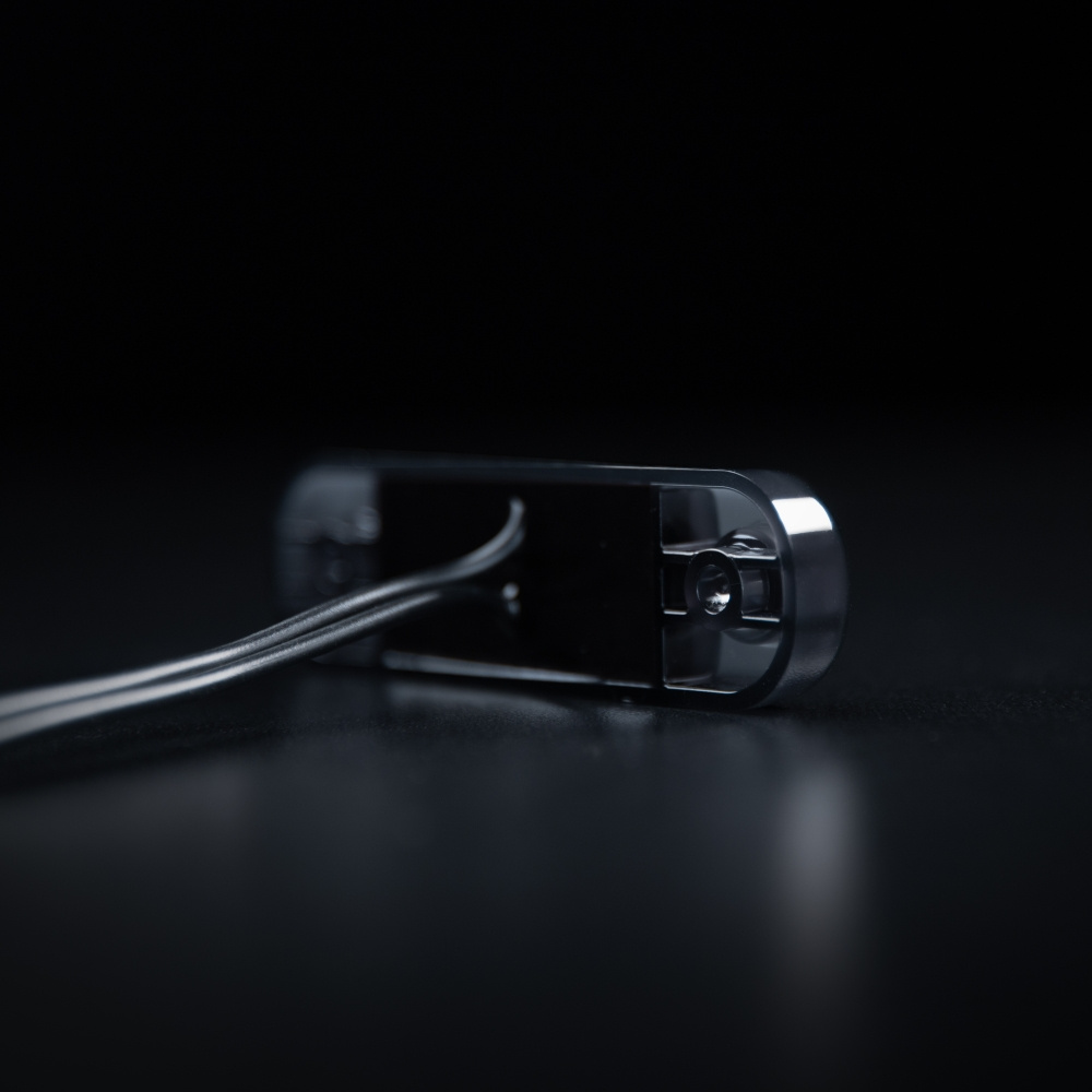 Strands Dark Knight Super Dark Slim Valkoinen Pituusvalo