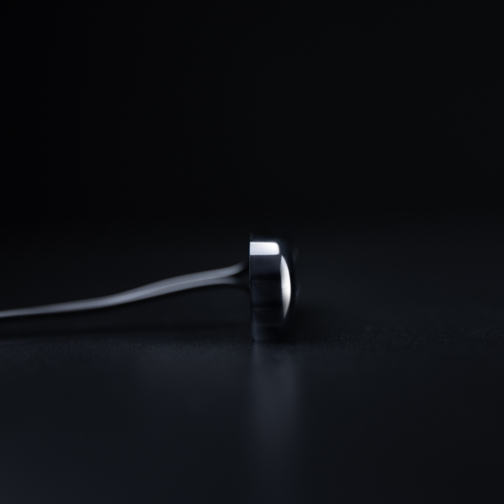 Strands Dark Knight Super Dark Slim Valkoinen Pituusvalo