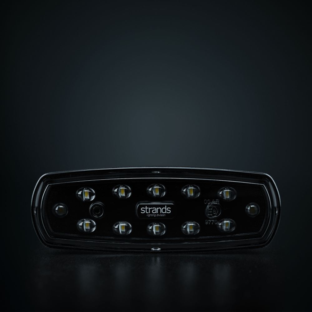 Strands NUUK E-Line Musta R 13W