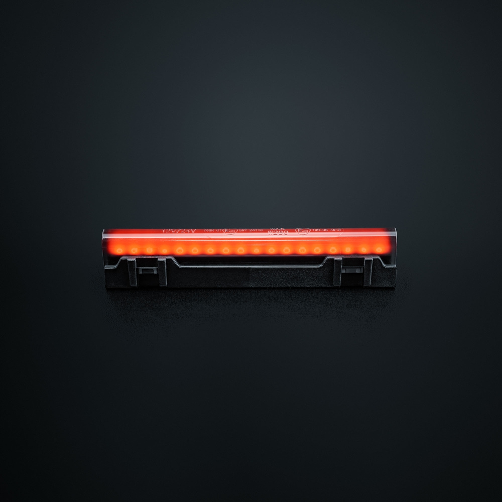 Strands Freedom Dark Line Punainen Tienvalolamppu