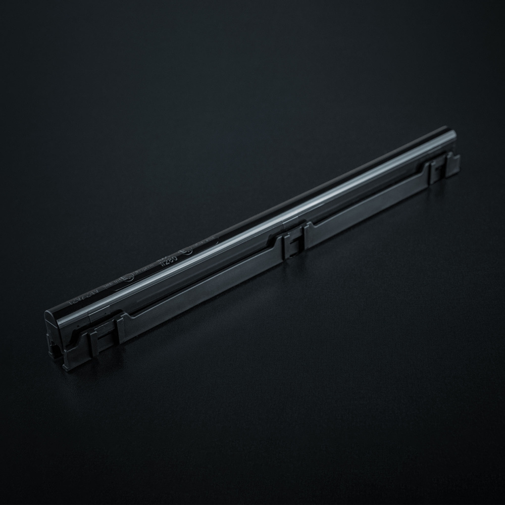 Strands Freedom Dark Line Punainen Sijaintivalo Pitkä