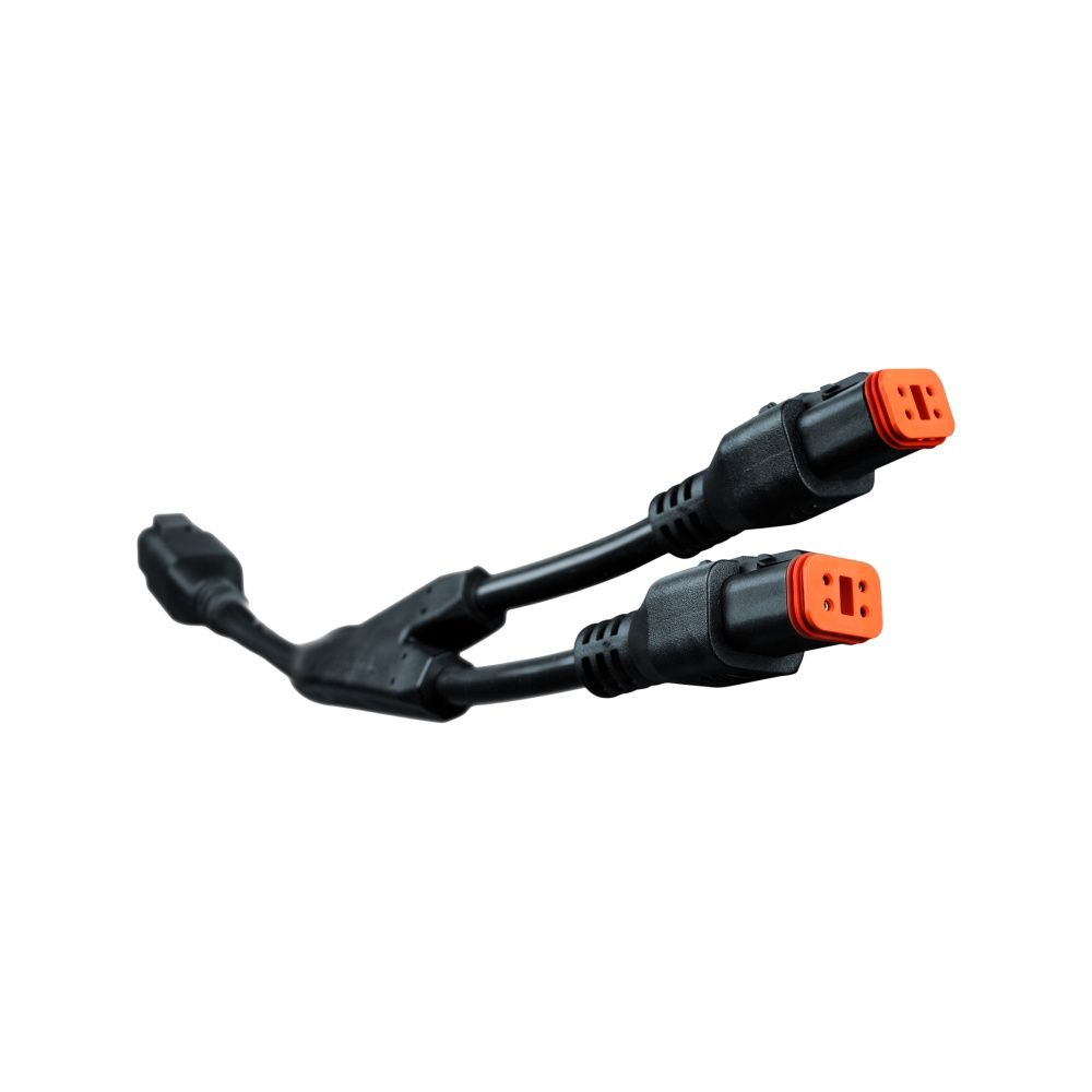 Strands Pro DT-jakaja, 4-napainen 2x 4-napaiseen liittimeen